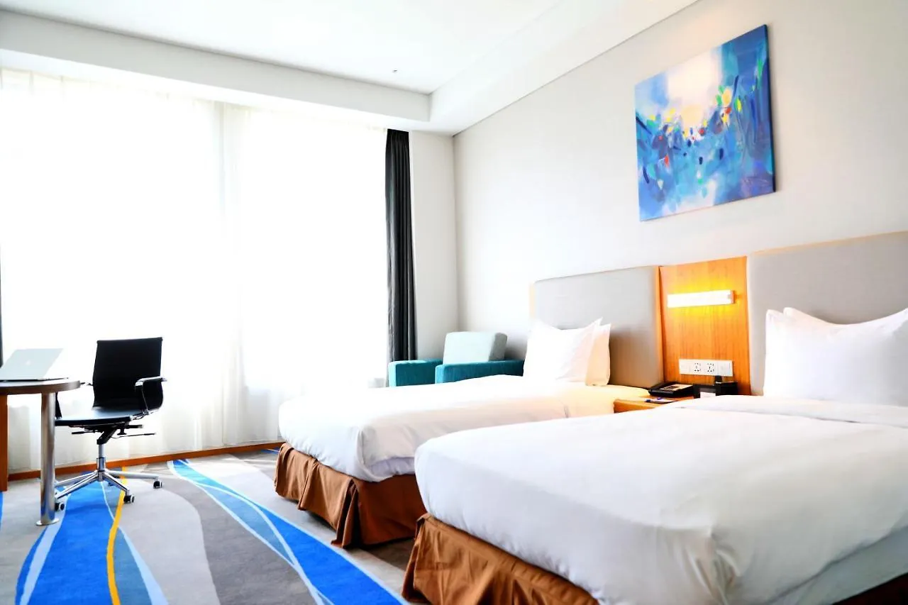 Holiday Inn Express Luoyang Xiyuan 4*, Luoyang (Henan) China