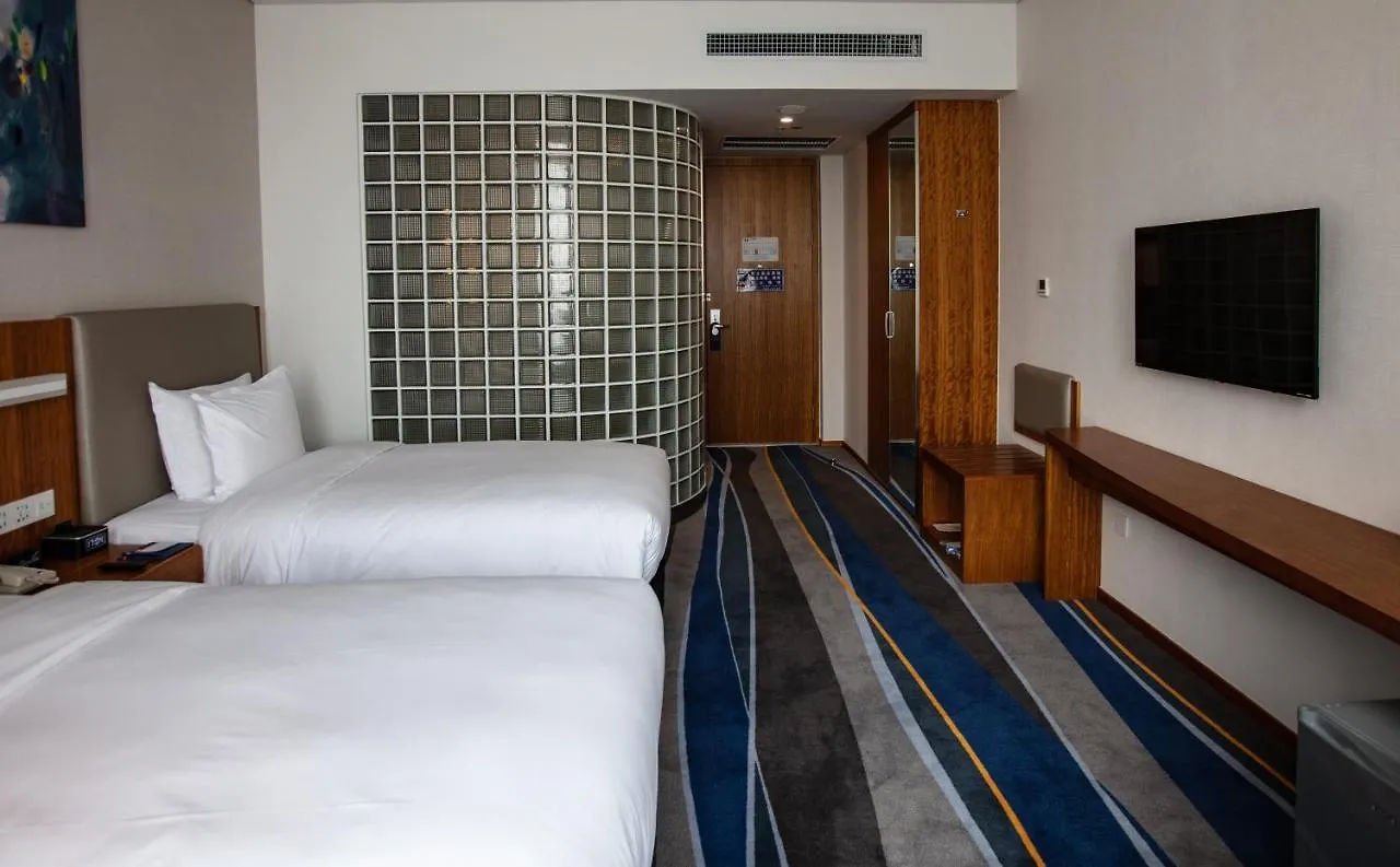 Holiday Inn Express Luoyang Xiyuan